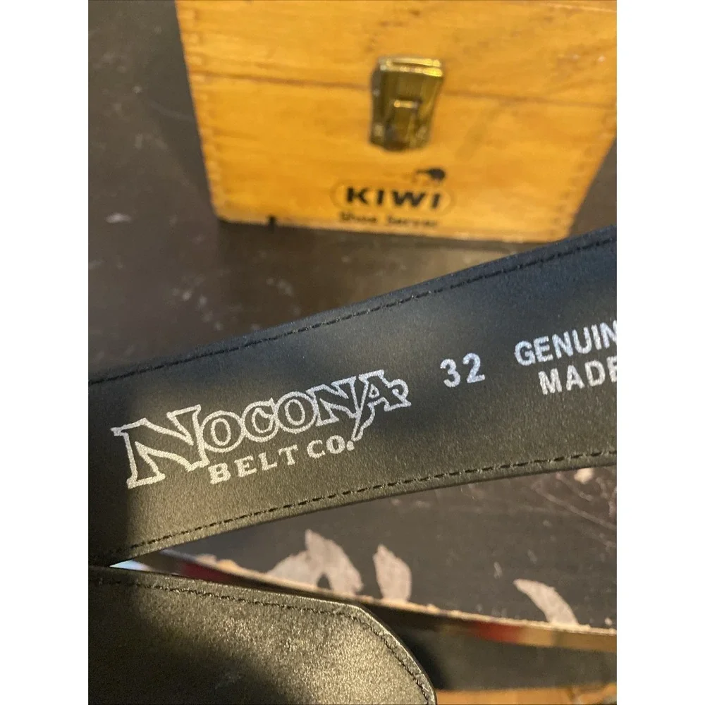 Nocona Belt Co Black Genuine Leather Belt Size 32 N2450401‎ (Silver Tone Fading)